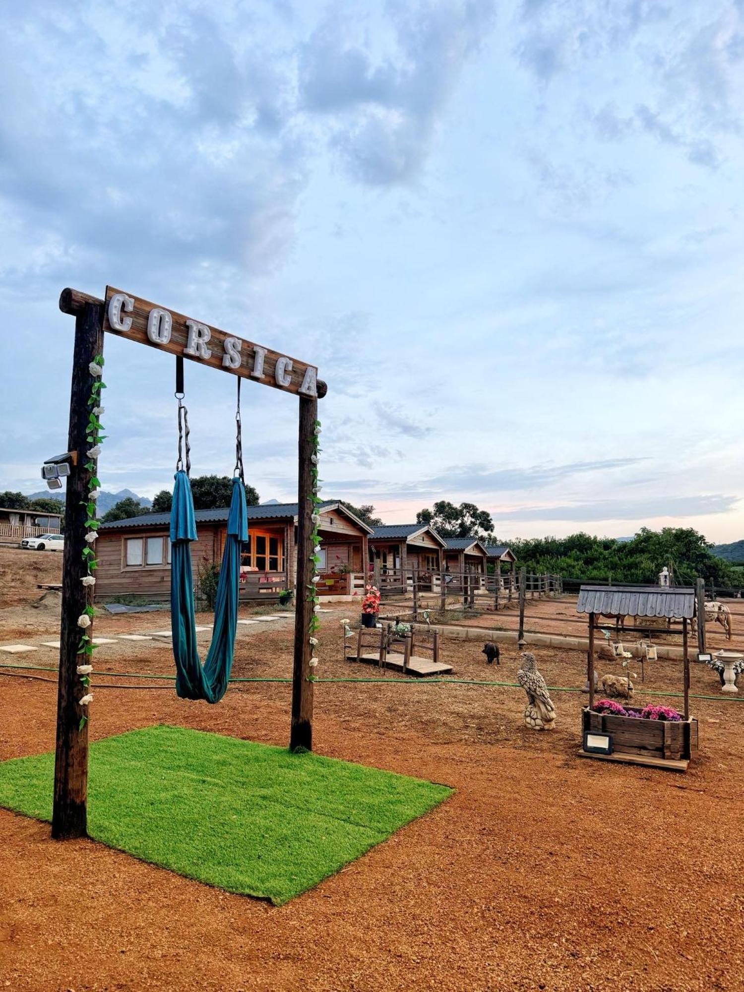 Les De Tesa Farm stay *